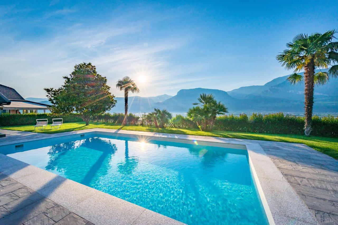 Garni Hotel Ritterhof Termeno Bagian luar foto