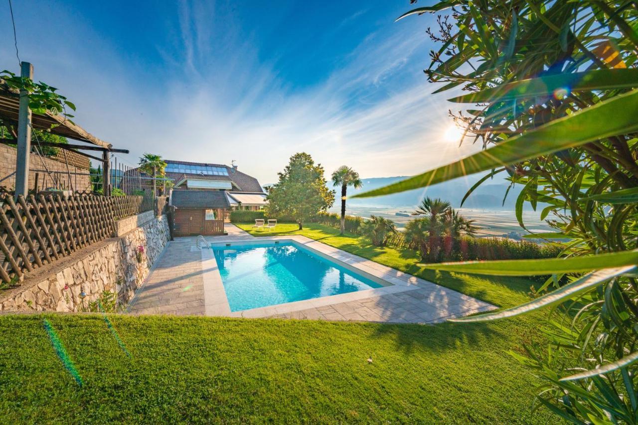 Garni Hotel Ritterhof Termeno Bagian luar foto