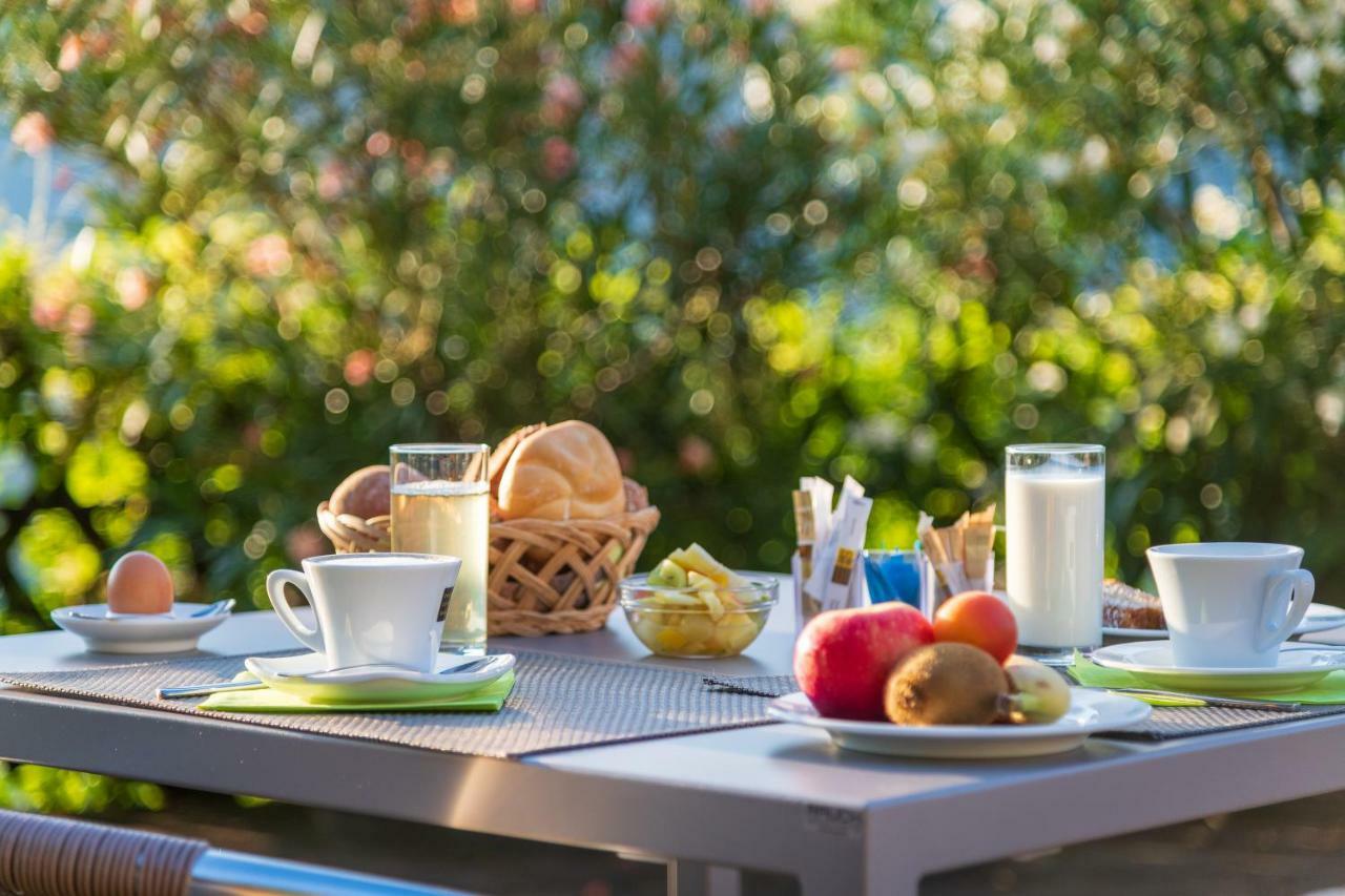 Garni Hotel Ritterhof Termeno Bagian luar foto